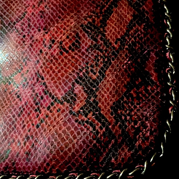 AIMEE KESTENBERG Red/Rose/Black Leather Snakeskin Crossbody Purse - Picture 5 of 16